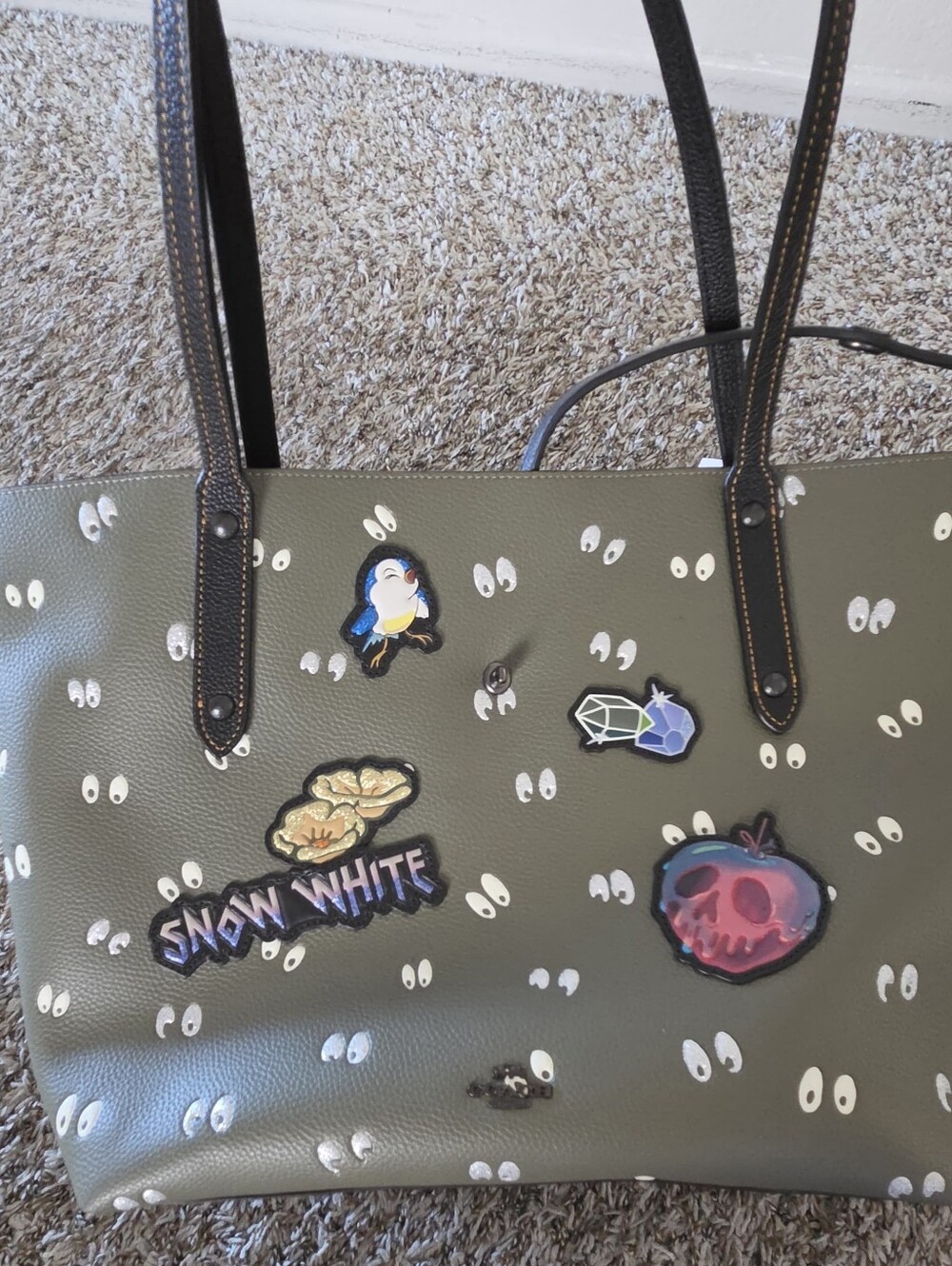 NEW DISNEY X COACH DARK FAIRY TALE GREEN SPOOKY EYES LEATHER LARGE TOTE